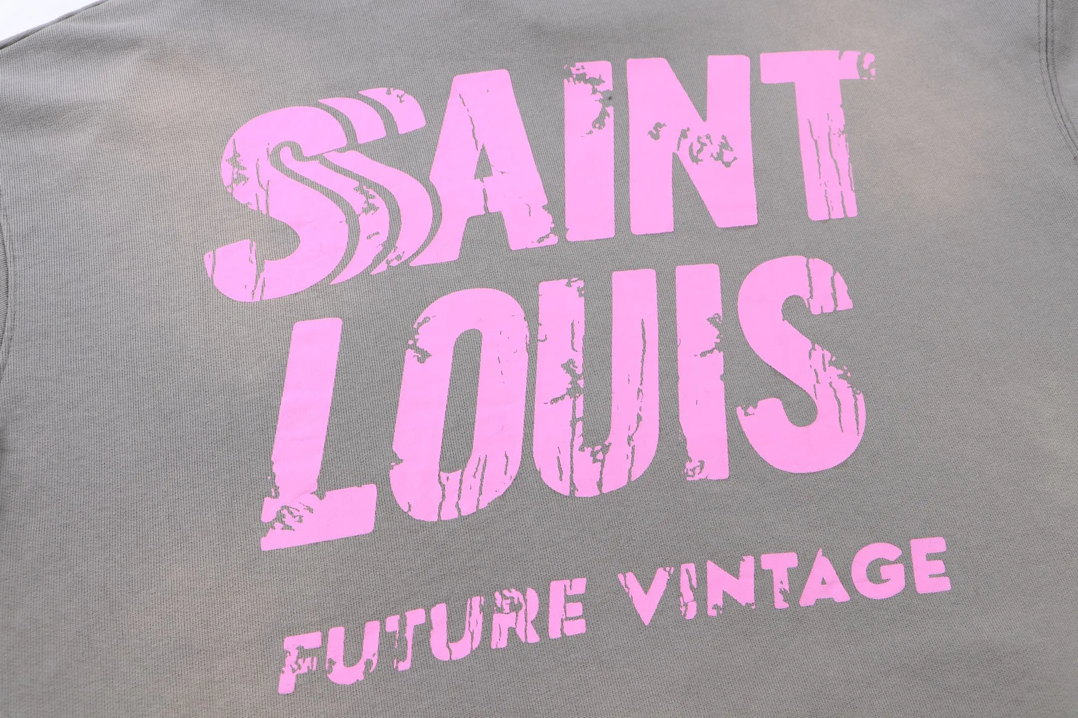 Style No. S111 P320💰 (450g version) SSSAINT LOUIS splash-ink logo long-sleeved zipper hoodie sweatshirt is made of 450g dense cotton fabric, with a loose fit. Same style for men and women.   Size S-XL